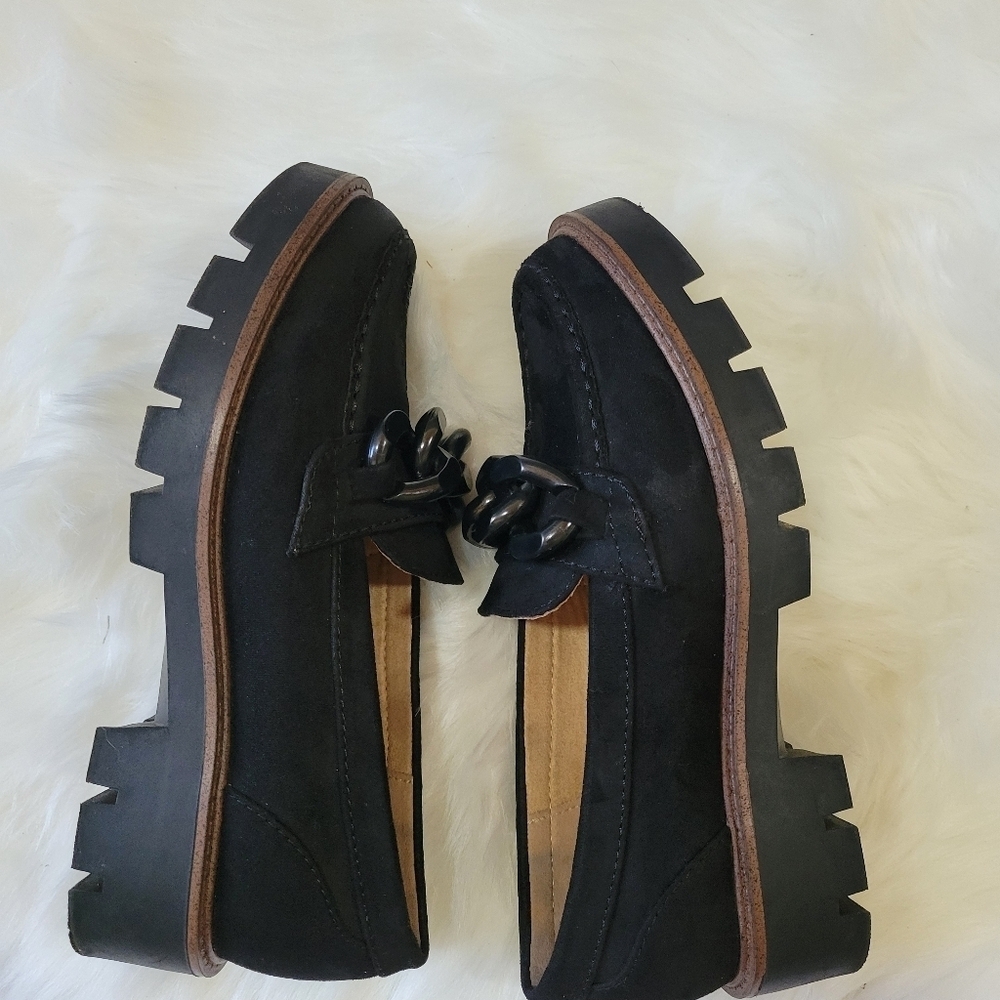 Cliffs by White Mountain Black Chain Loafers - Picture 7 of 8